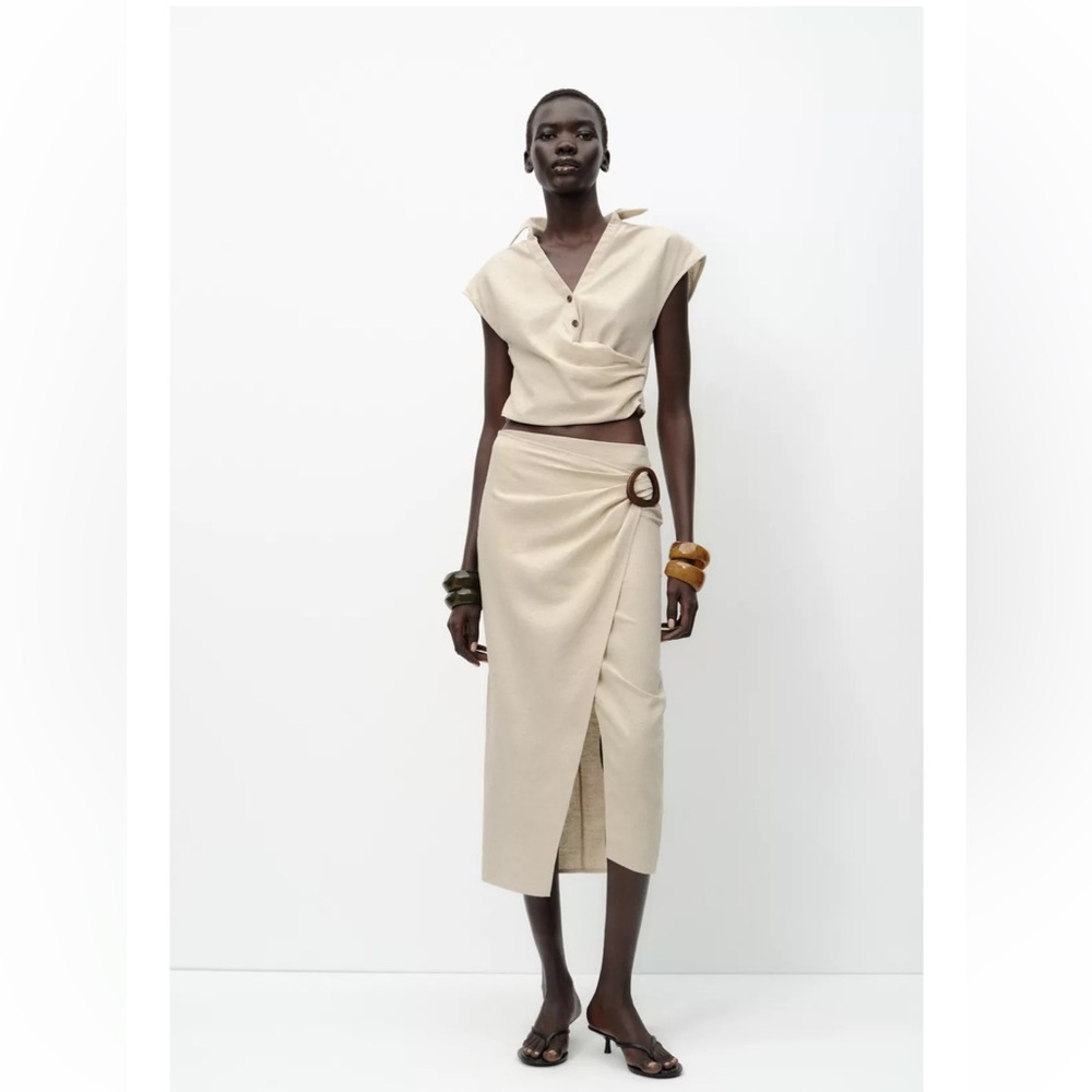 Zara set pleated linen blend top and linen buckle midi skirt
